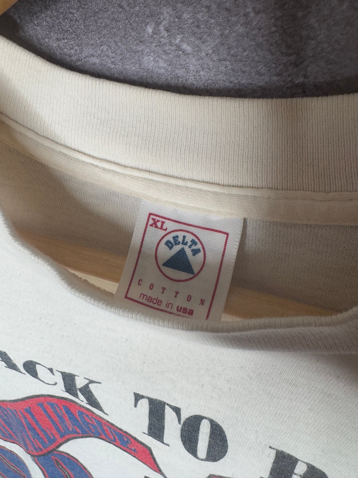 1992 Atlanta Braves Back to Back MLB Division Champs Globe Tee XL