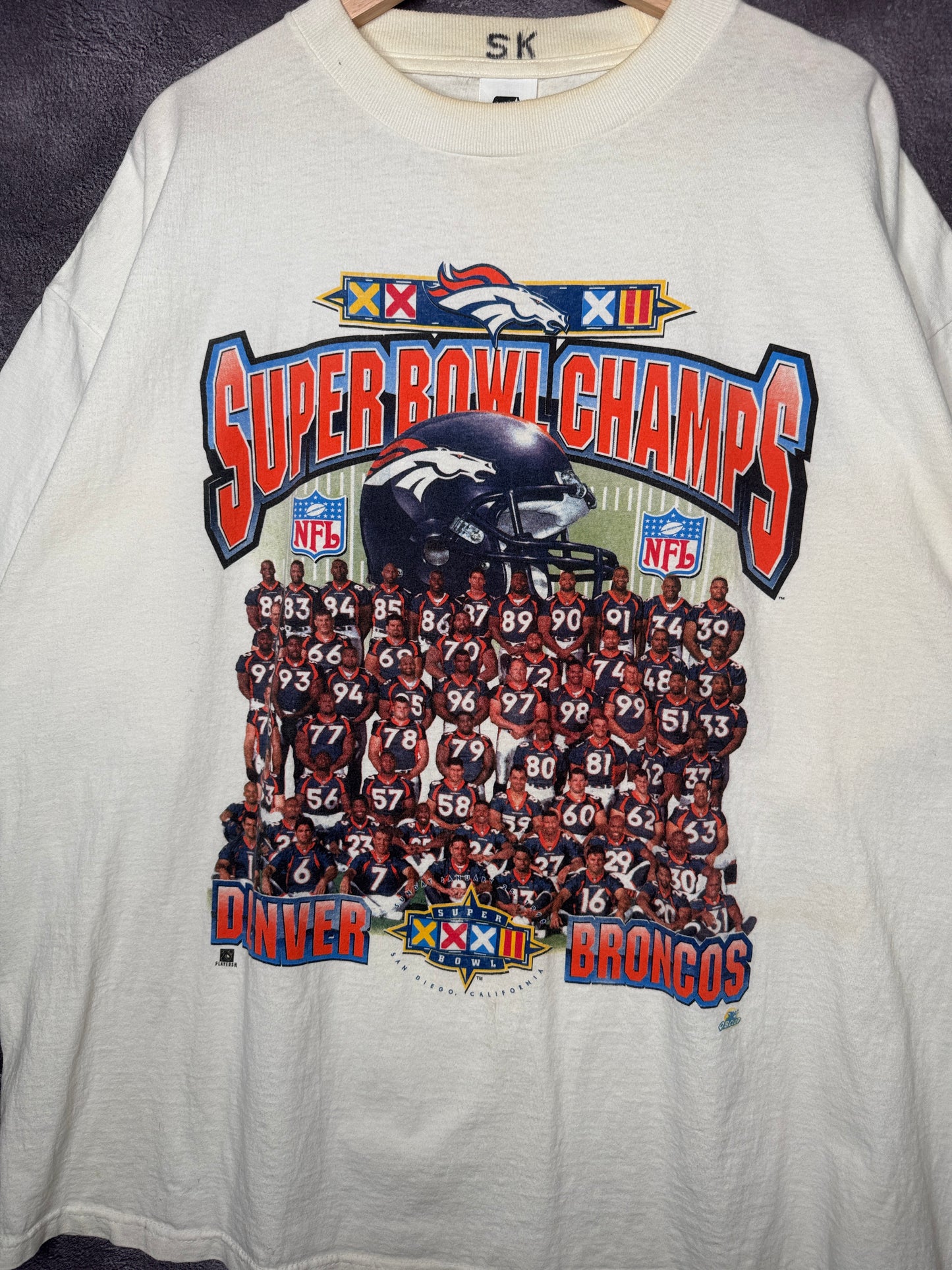 1998 Denver Broncos Super Bowl Champions Team Photo Tee 2XL