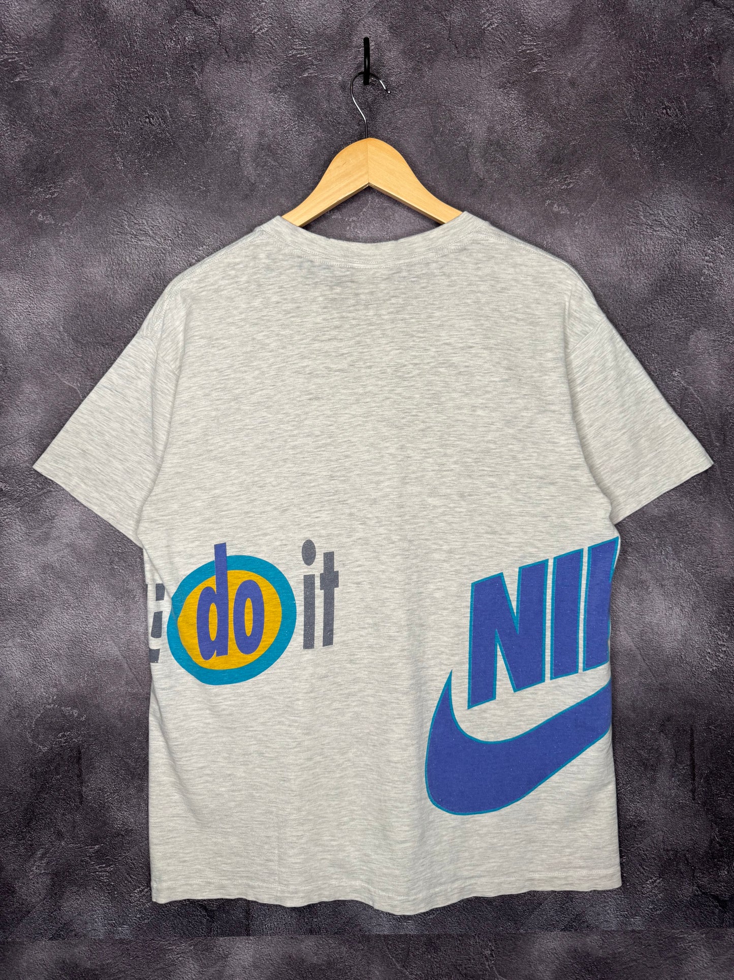 90's Nike Just Do It wrap around Swoosh Tee Size L