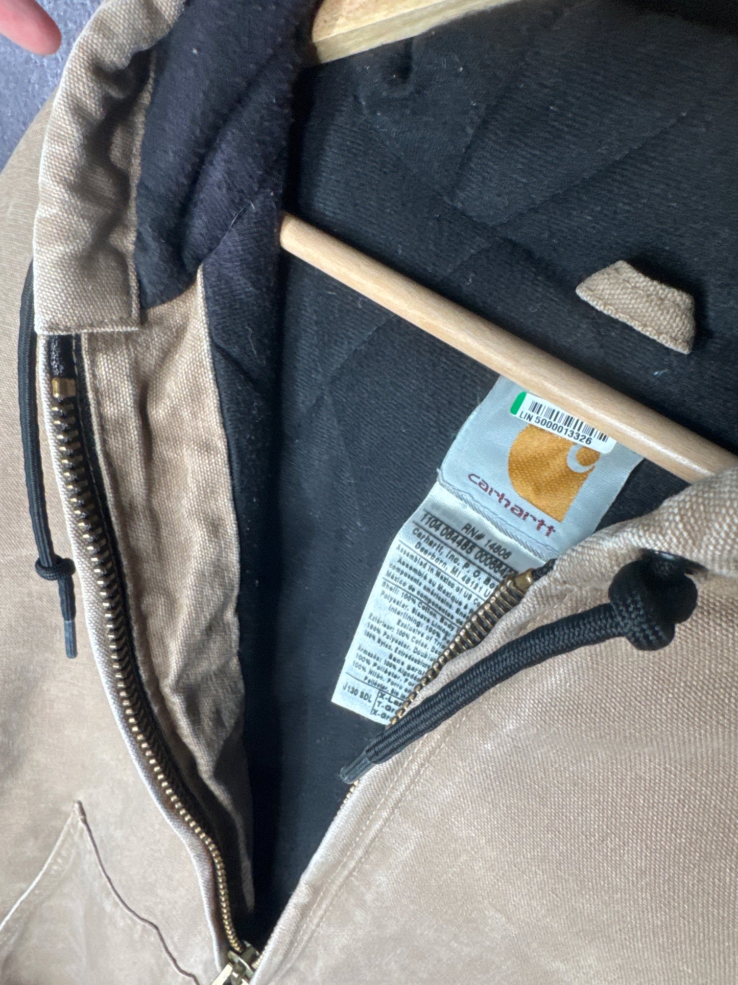 Y2K Sandstone Quilt-Lined Hooded Carhartt Jacket XL