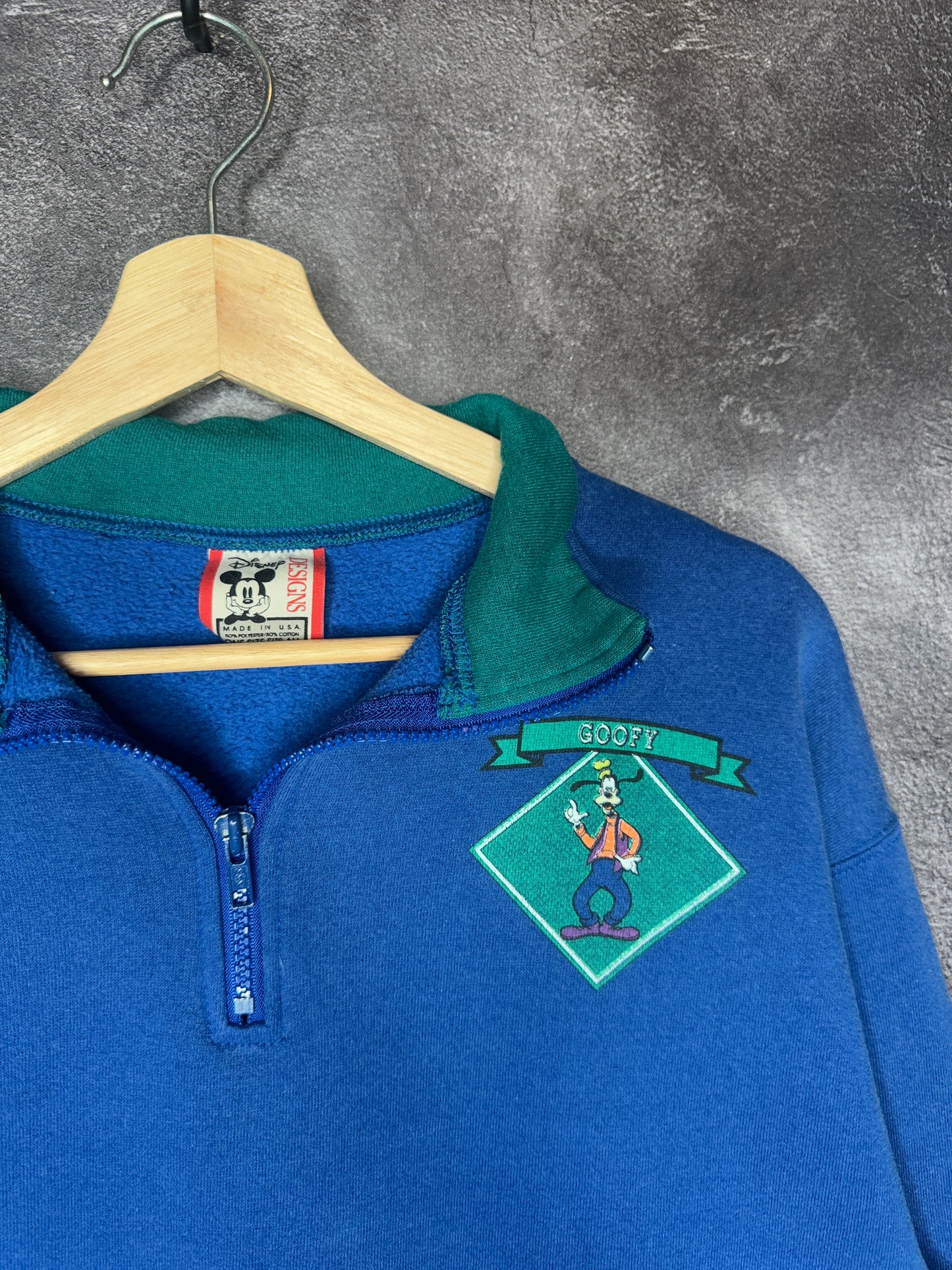 90s Disney Designs Goofy Quarter Zip Sweatshirt L