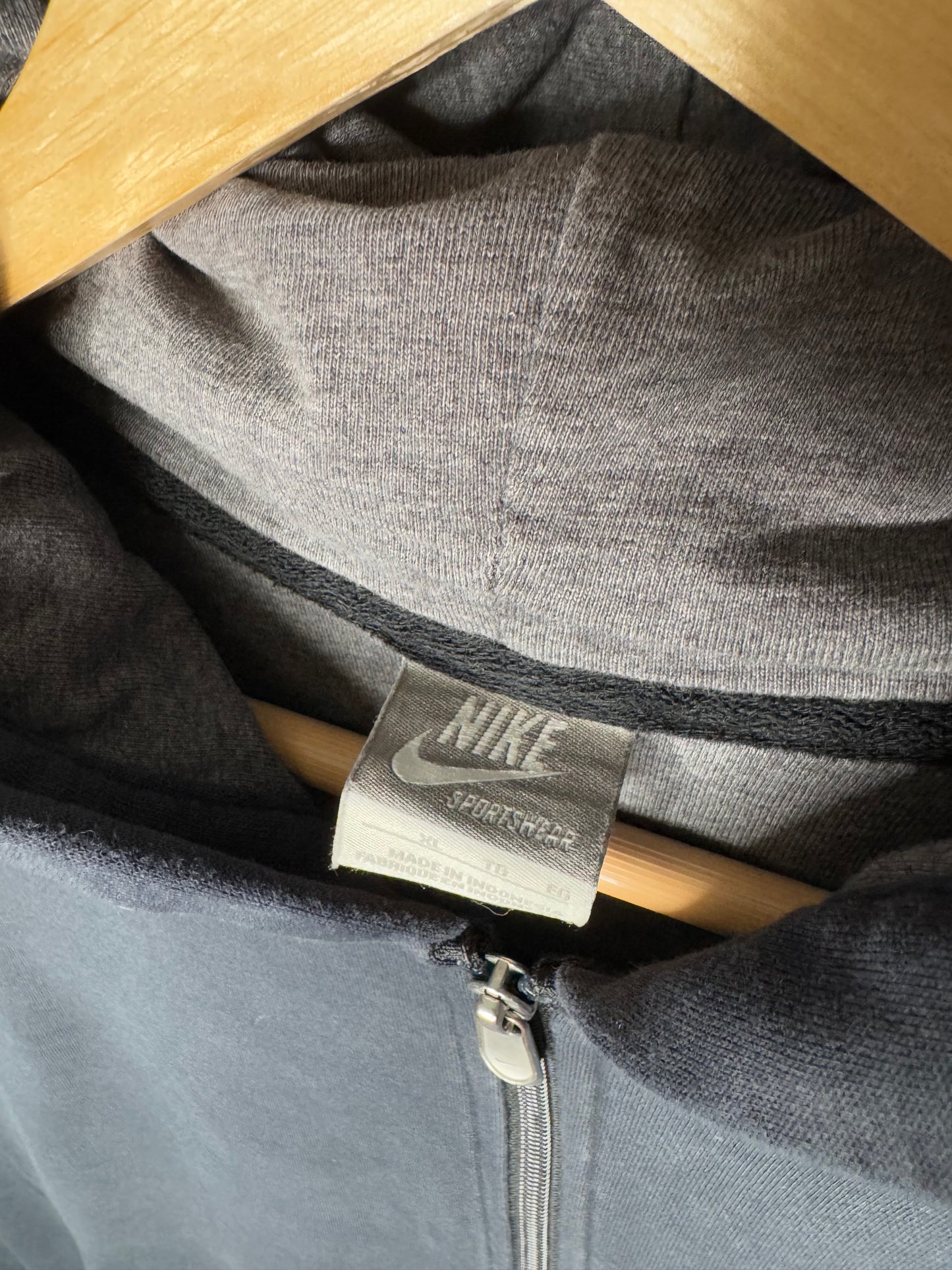 Y2K Navy Nike Essential Zip Up Jacket XL