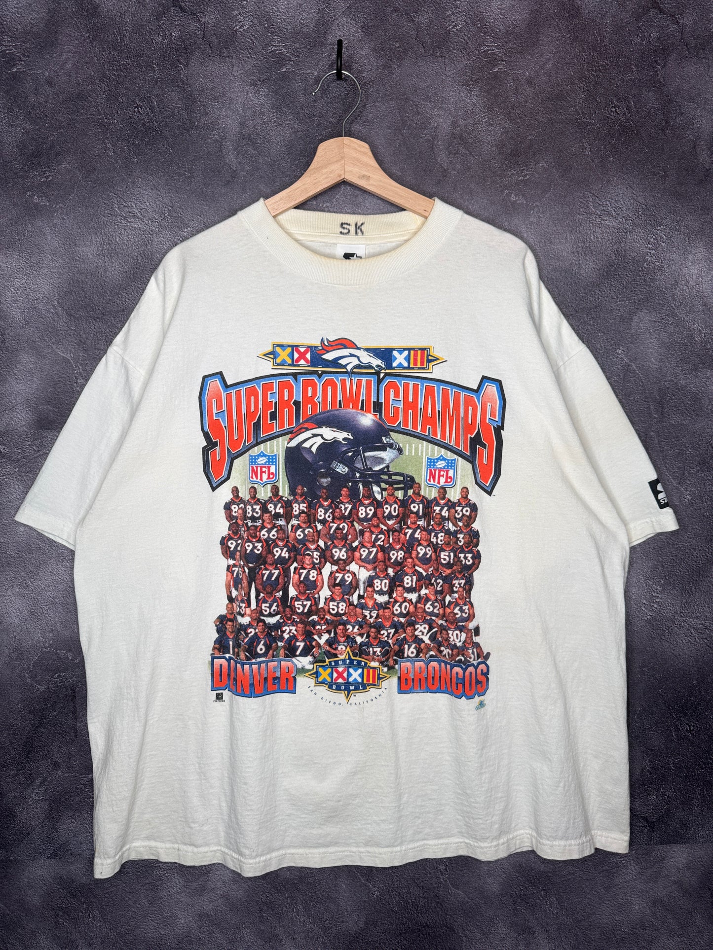 1998 Denver Broncos Super Bowl Champions Team Photo Tee 2XL