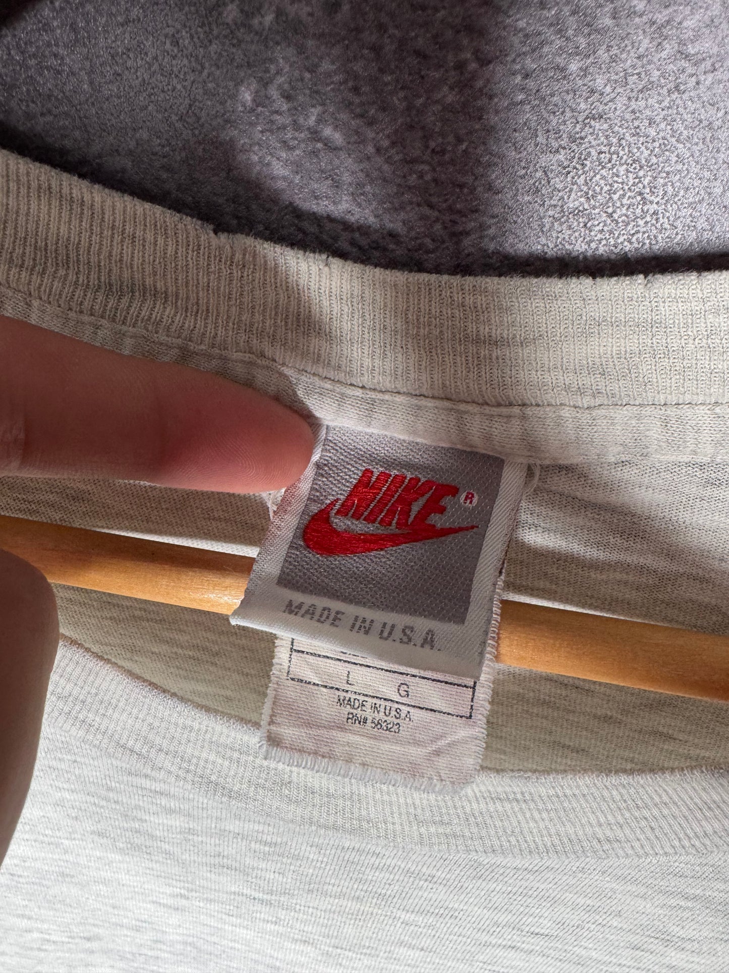 90's Nike Just Do It wrap around Swoosh Tee Size L