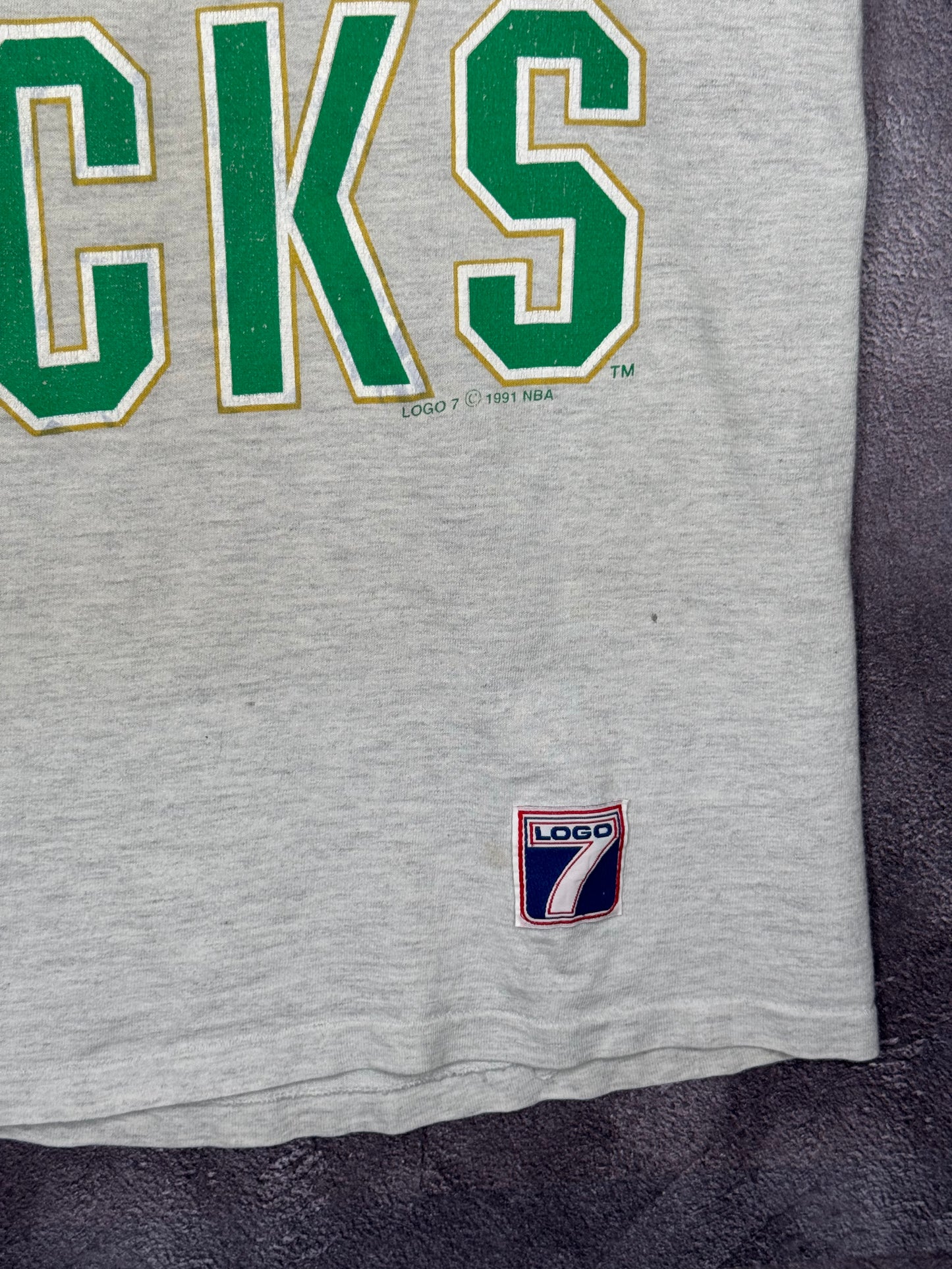 1991 Milwaukee Bucks Logo 7 Tee M