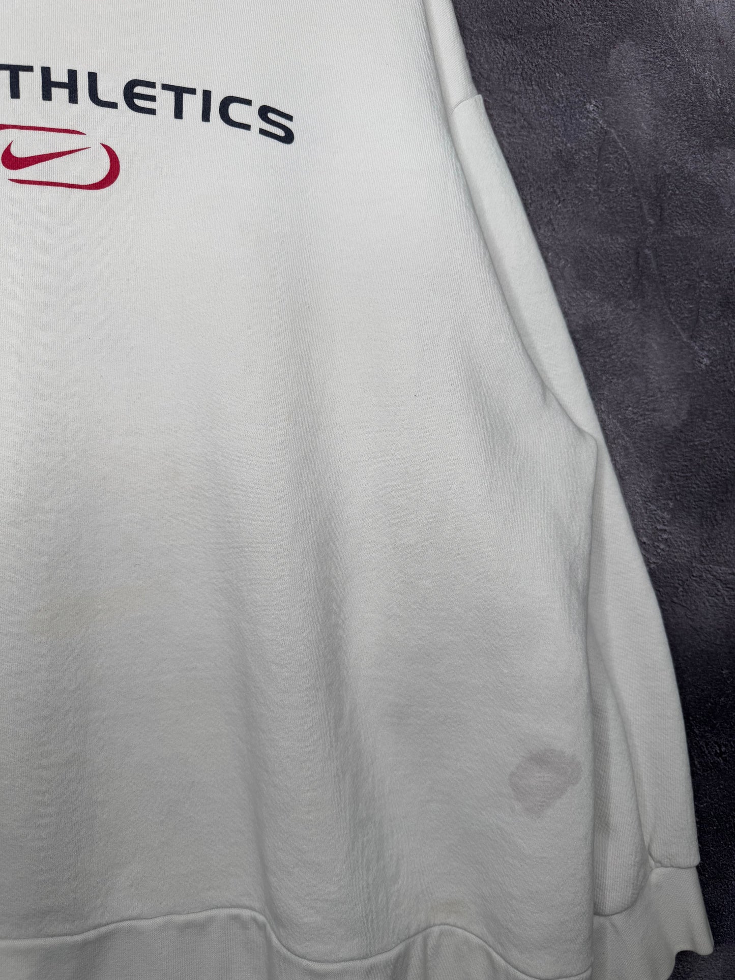 Y2K Nike Athletics Essential White Sweatshirt 2XL