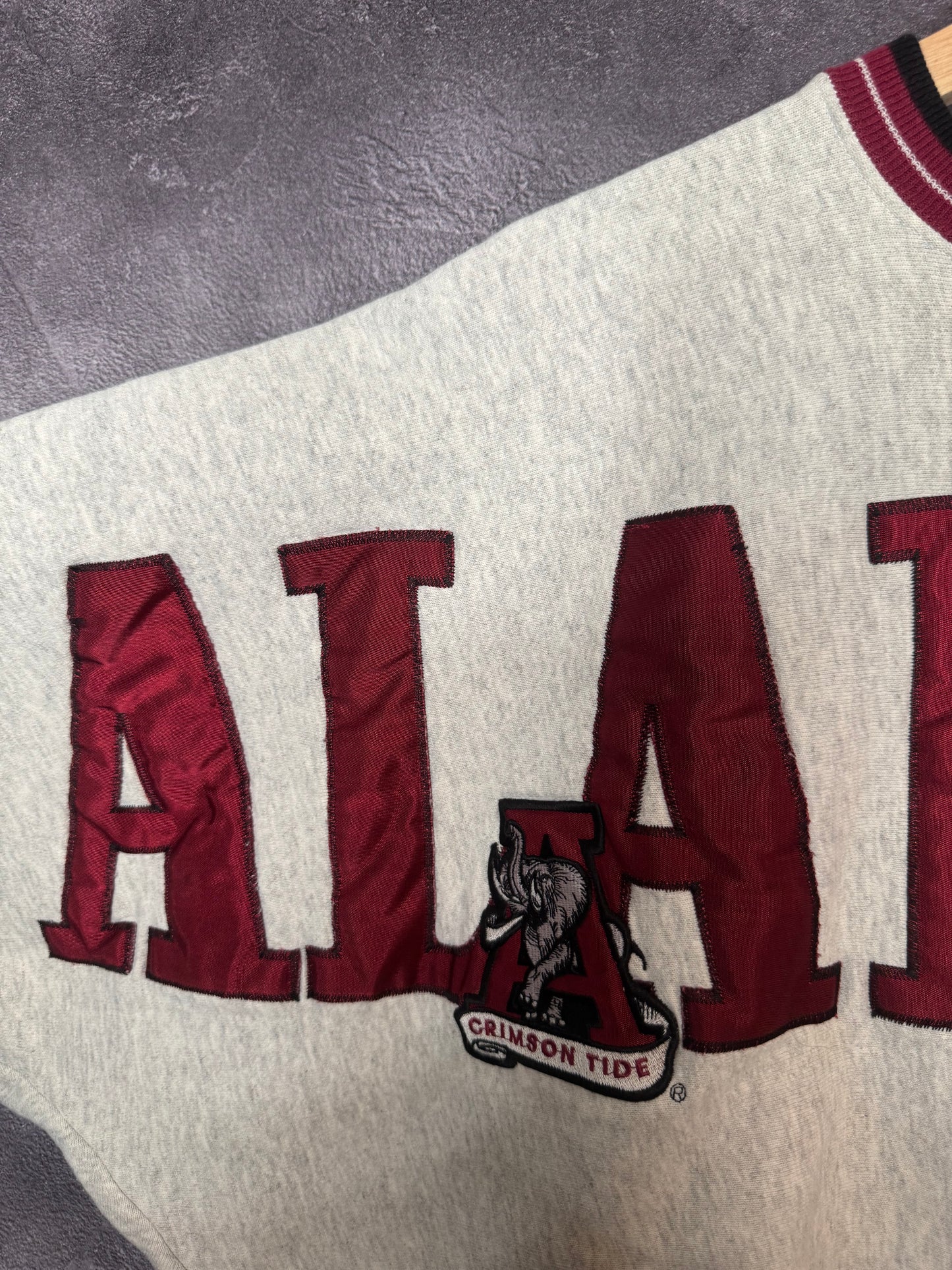 90s University of Alabama Crimson Tide AOP Spellout Sweatshirt XL