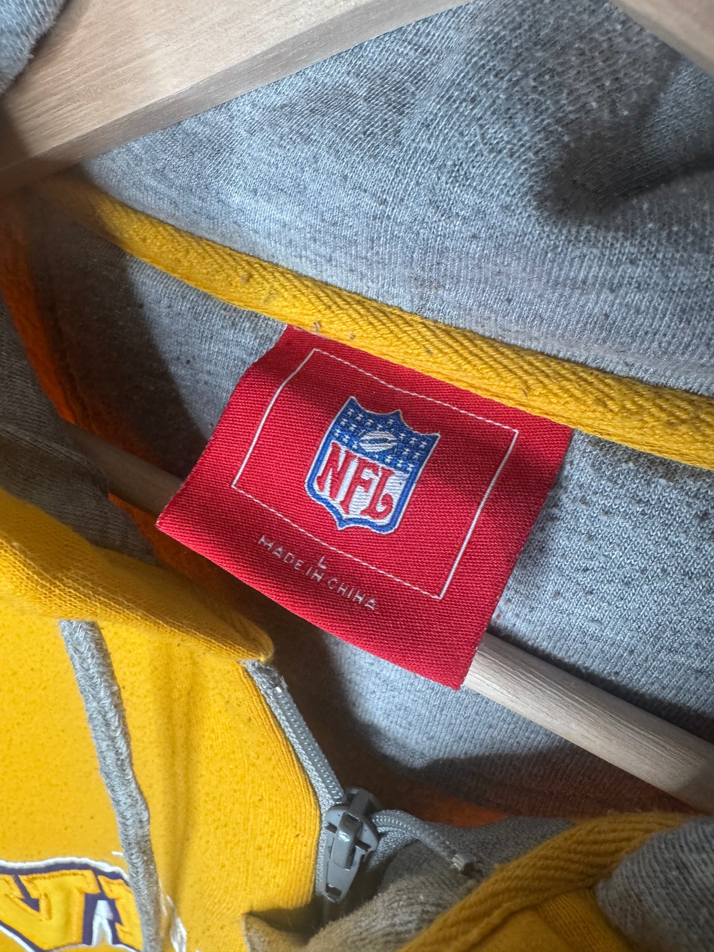Y2K Minnesota Vikings NFL Yellow Hoodie L