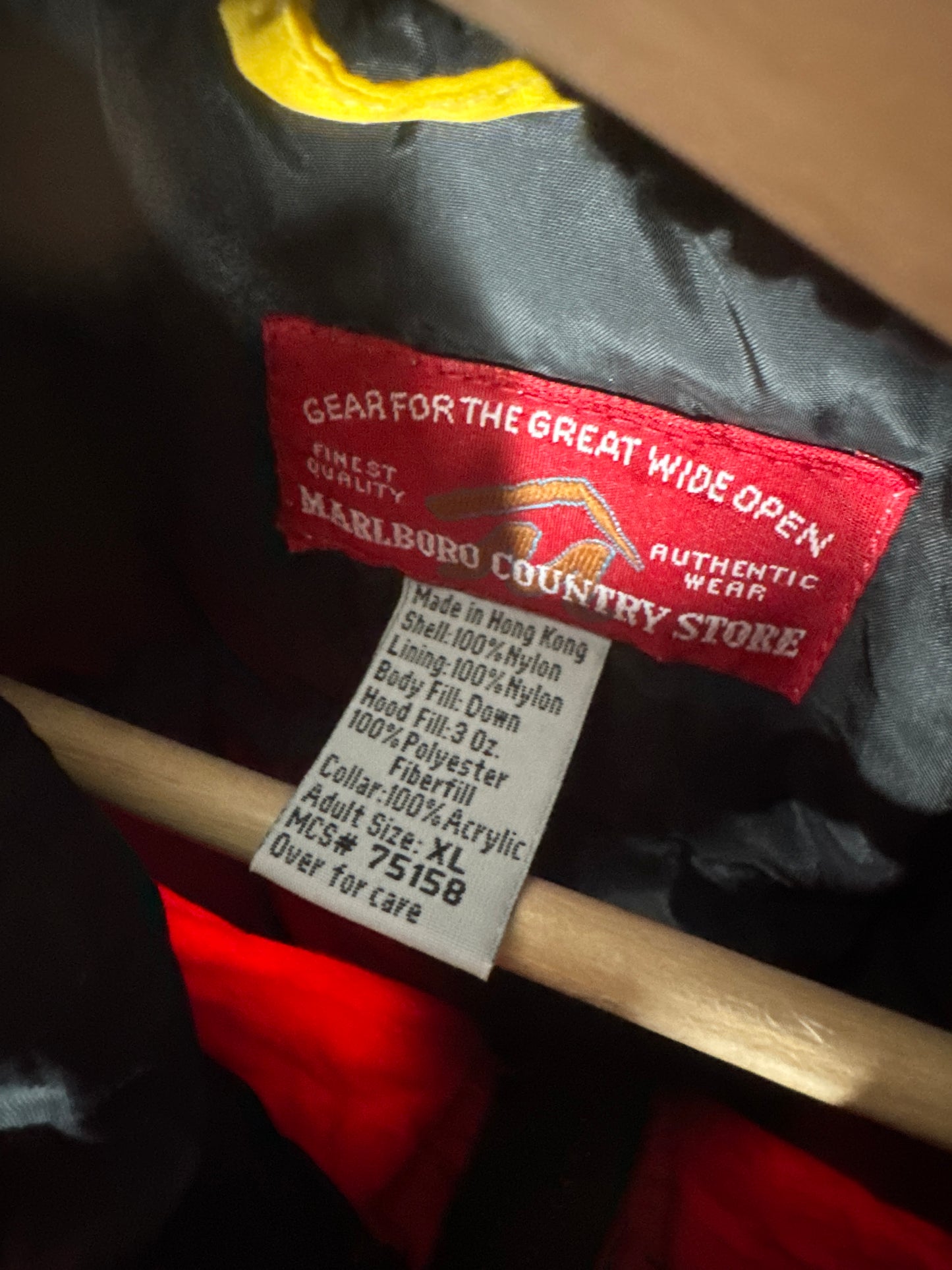 90s Marlboro Utility Puffer Jacket 2XL