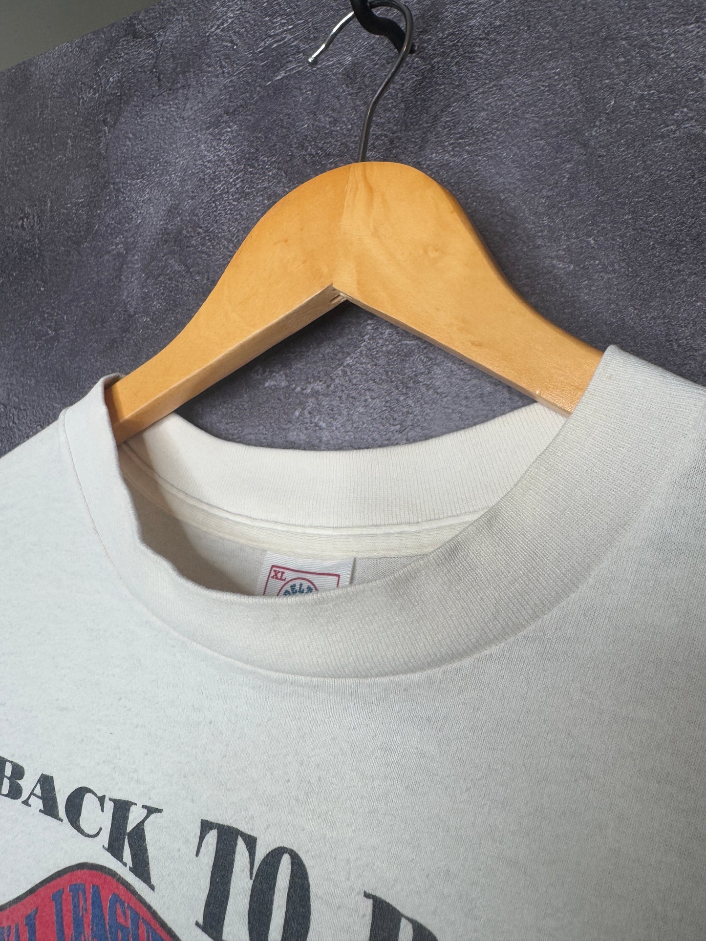 1992 Atlanta Braves Back to Back MLB Division Champs Globe Tee XL