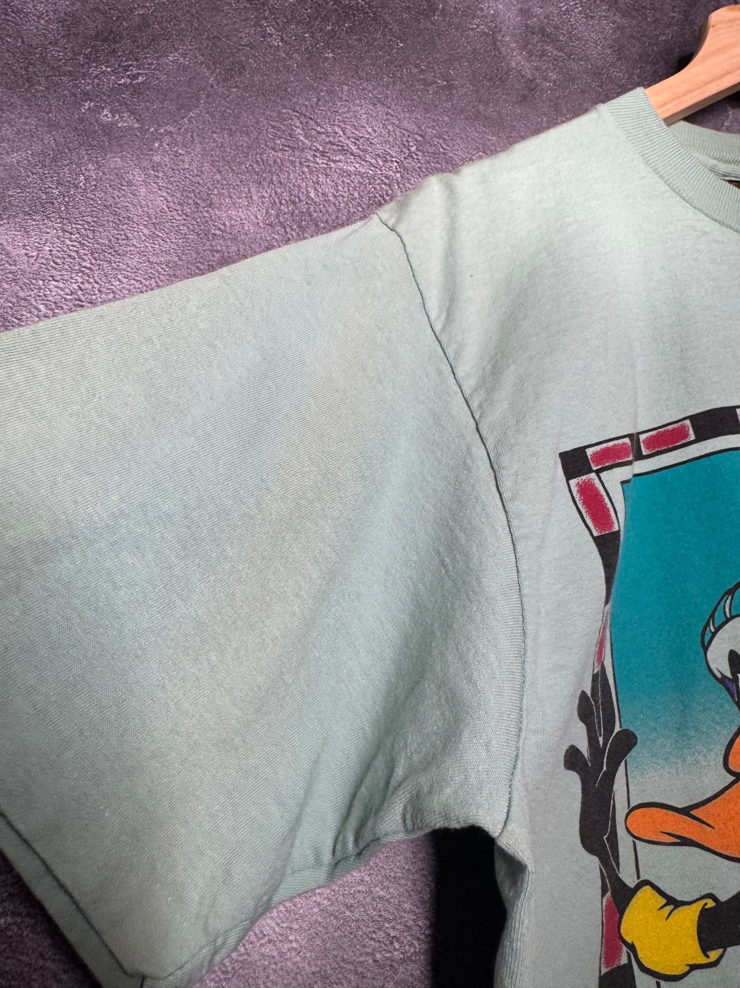 1995 Looney Tunes Bugs Bunny Donald Duck Rollerskating Tee XL