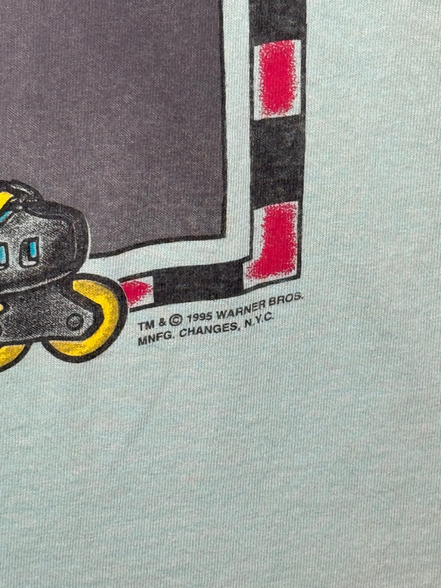 1995 Looney Tunes Bugs Bunny Donald Duck Rollerskating Tee XL